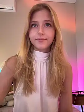 Chat +18 de LunaRase ao vivo