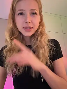 LunaRase webcam show