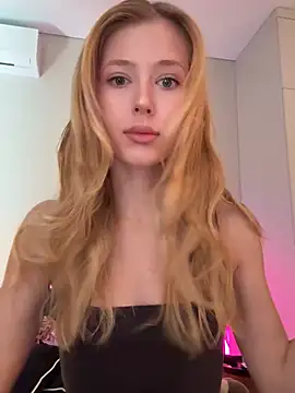 LunaRaseのライブXXXチャット