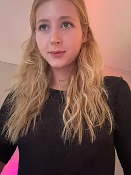 LunaRase's Live XXX Chat