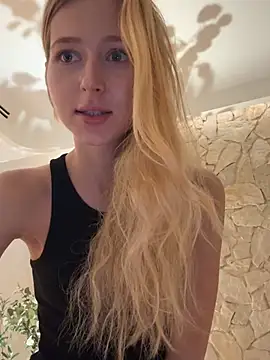 Chat +18 de LunaRase ao vivo