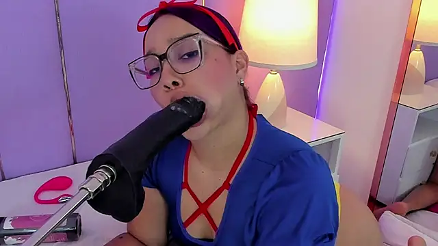 SophyRuiz_'s Webcam Show