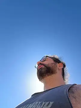 eduardbareback Pertunjukan Webcam