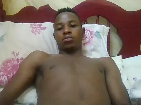 swthairydic Show in webcam