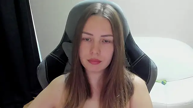 Mia_shy1n Live XXX chat