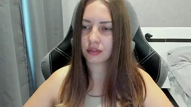 Mia_shy1 Live Chatraum