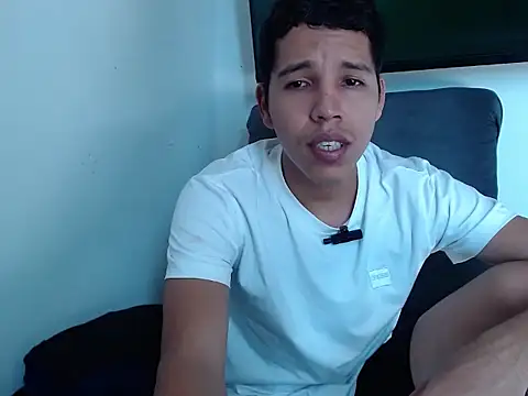 loggganfross webcam show