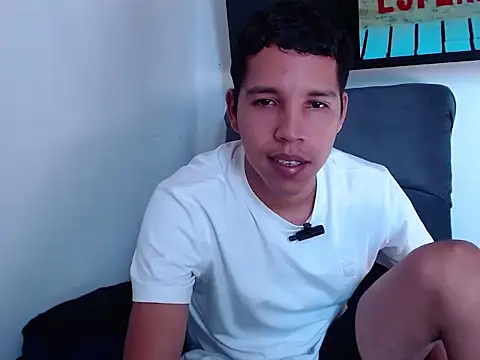 loggganfross – webcam-show