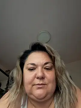 MikyVesela's Live XXX Chat