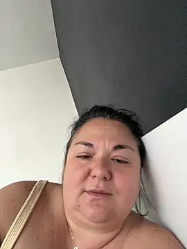 MikyVesela – live chatrum
