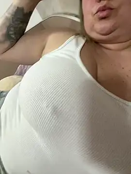 MikyVesela Live XXX-Chat