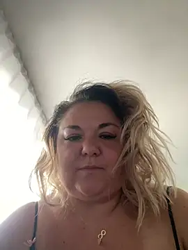 Chat XXX en directo de MikyVesela
