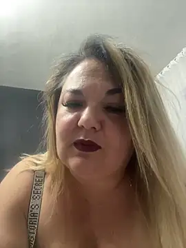 MikyVesela's Live XXX Chat