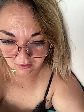 MikyVesela Webcam show