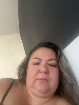 Chat XXX en directo de MikyVesela