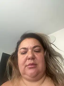 MikyVesela's Live XXX Chat