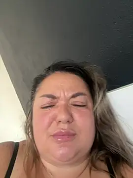 Chat XXX Live MikyVesela