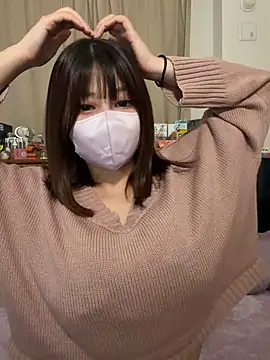 Megu_Melon Show in webcam