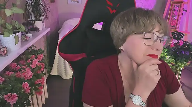 sugar_vivien Show in webcam