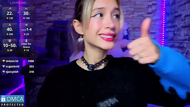 Show modela BellaOdisea na web-kameri