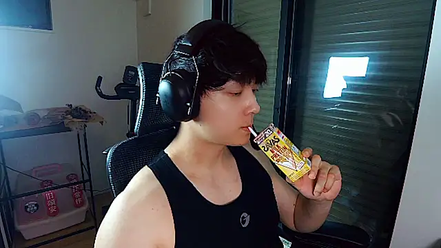 Tkcqcc's Webcam Show
