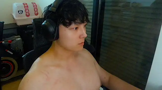 Tkcqcc's Webcam Show