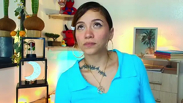 alisson_zafiro_'s Live XXX Chat