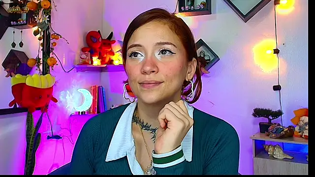 alisson_zafiro_ Adlı Modelin Canlı XXX Sohbeti