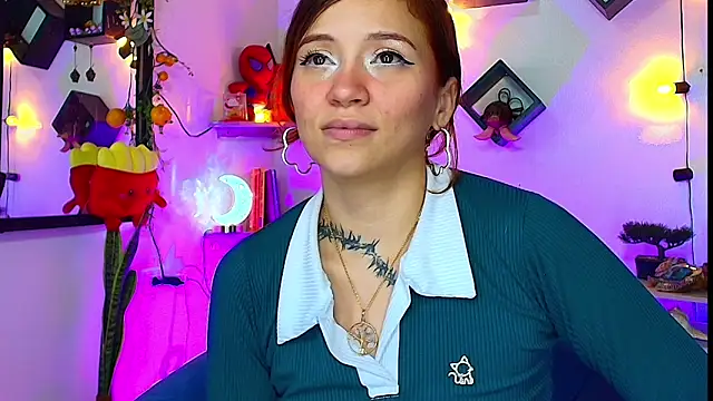 alisson_zafiro_ Adlı Modelin Canlı XXX Sohbeti