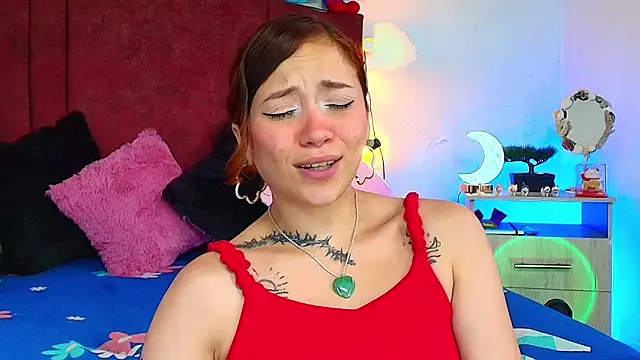 Chat +18 de alisson_zafiro_ ao vivo