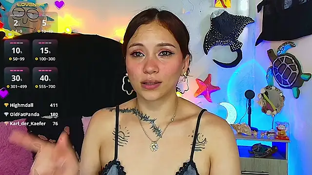 alisson_zafiro_のライブXXXチャット