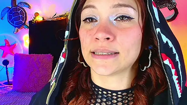 Chat +18 de alisson_zafiro_ ao vivo