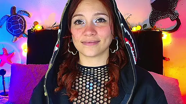 alisson_zafiro_のライブXXXチャット