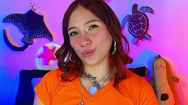 alisson_zafiro_'s Live XXX Chat