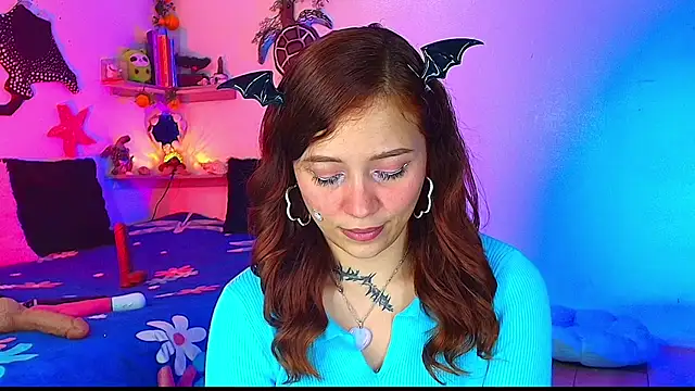 alisson_zafiro_'s Live XXX Chat