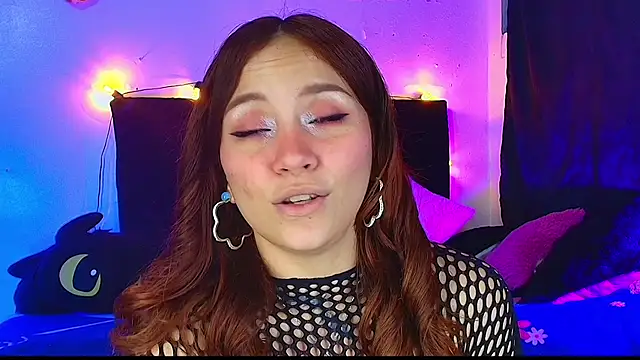 alisson_zafiro_ 라이브 XXX 채팅