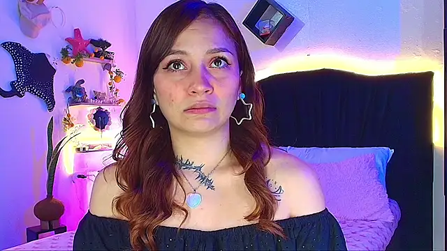 alisson_zafiro_'s Live XXX Chat