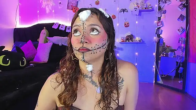 Chatroom XXX en direct de alisson_zafiro_