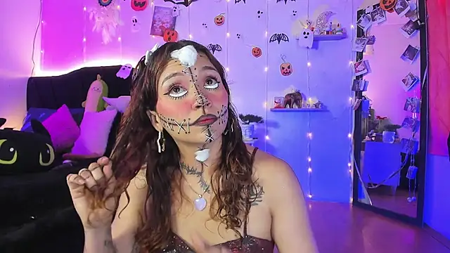 alisson_zafiro_'s Live XXX Chat