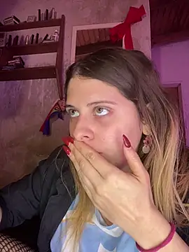 FlorBich Adlı Modelin Web Kamerası Şovu