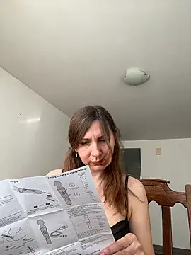צ'אט XXX בשידור חי של JasmineGlamour
