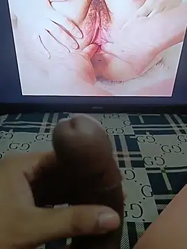 chicuong97's Webcam Show