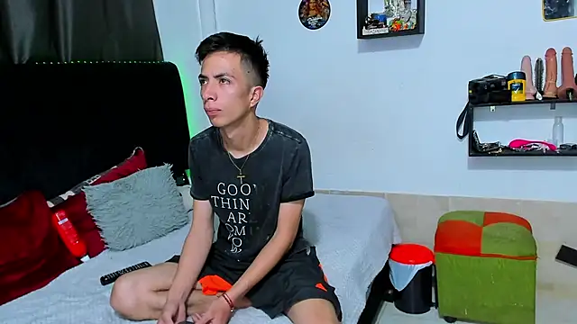 big-dicktop23n Webbikameraesitys