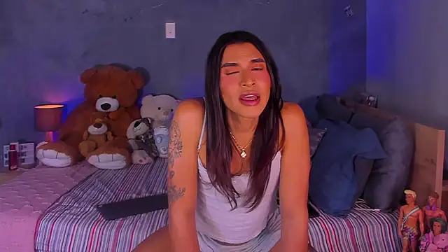 tiffbeatiful's Webcam Show