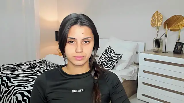 دردشة Jasmine_Stewart الجنسية المباشرة