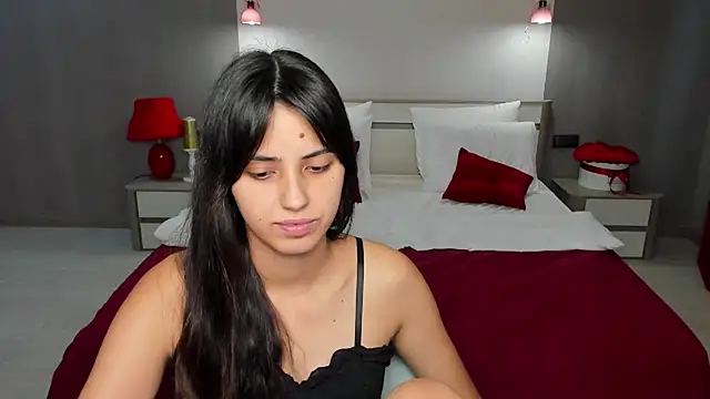 Jasmine_Stewart Adlı Modelin Canlı XXX Sohbeti