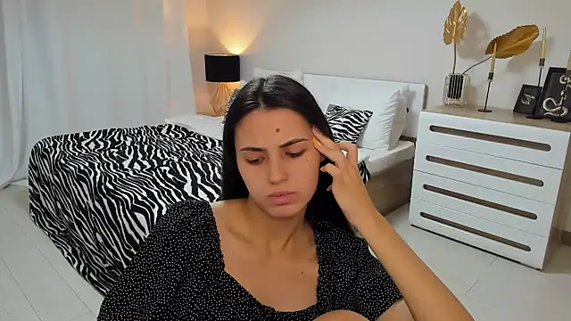 צ'אט XXX בשידור חי של Jasmine_Stewart