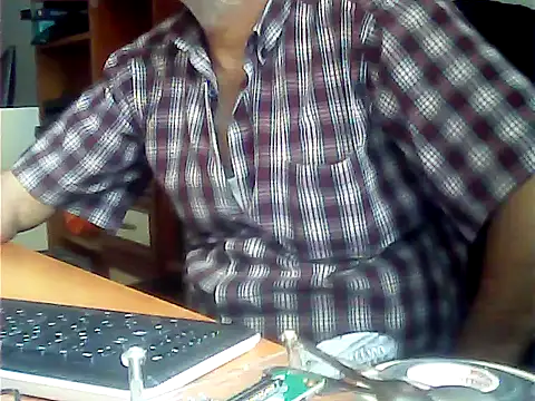 zormen355 Webcam Show