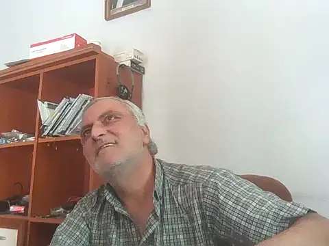 zormen355 Show in webcam