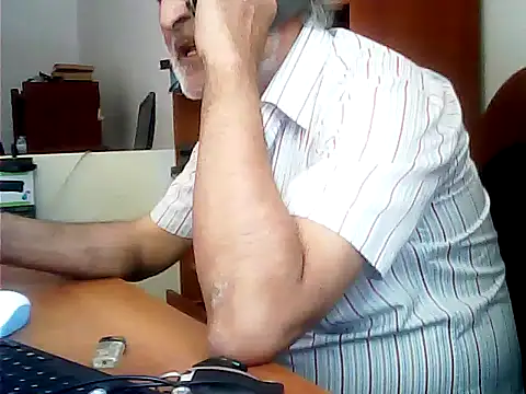 zormen355 Adlı Modelin Web Kamerası Şovu